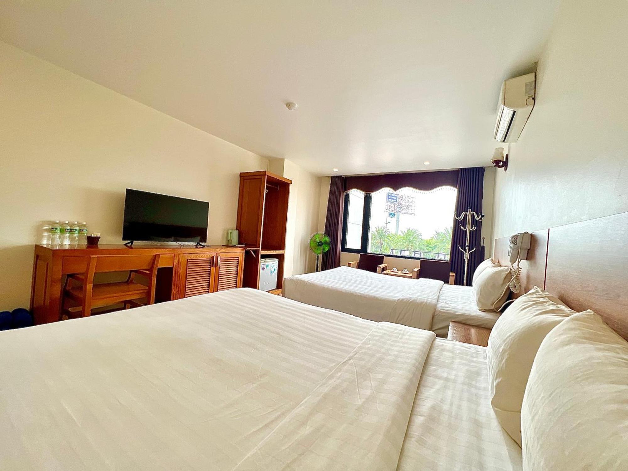 โรงแรมดรากอน แอร์พอร์ต โหน่ยบ่าย ภายนอก รูปภาพ
