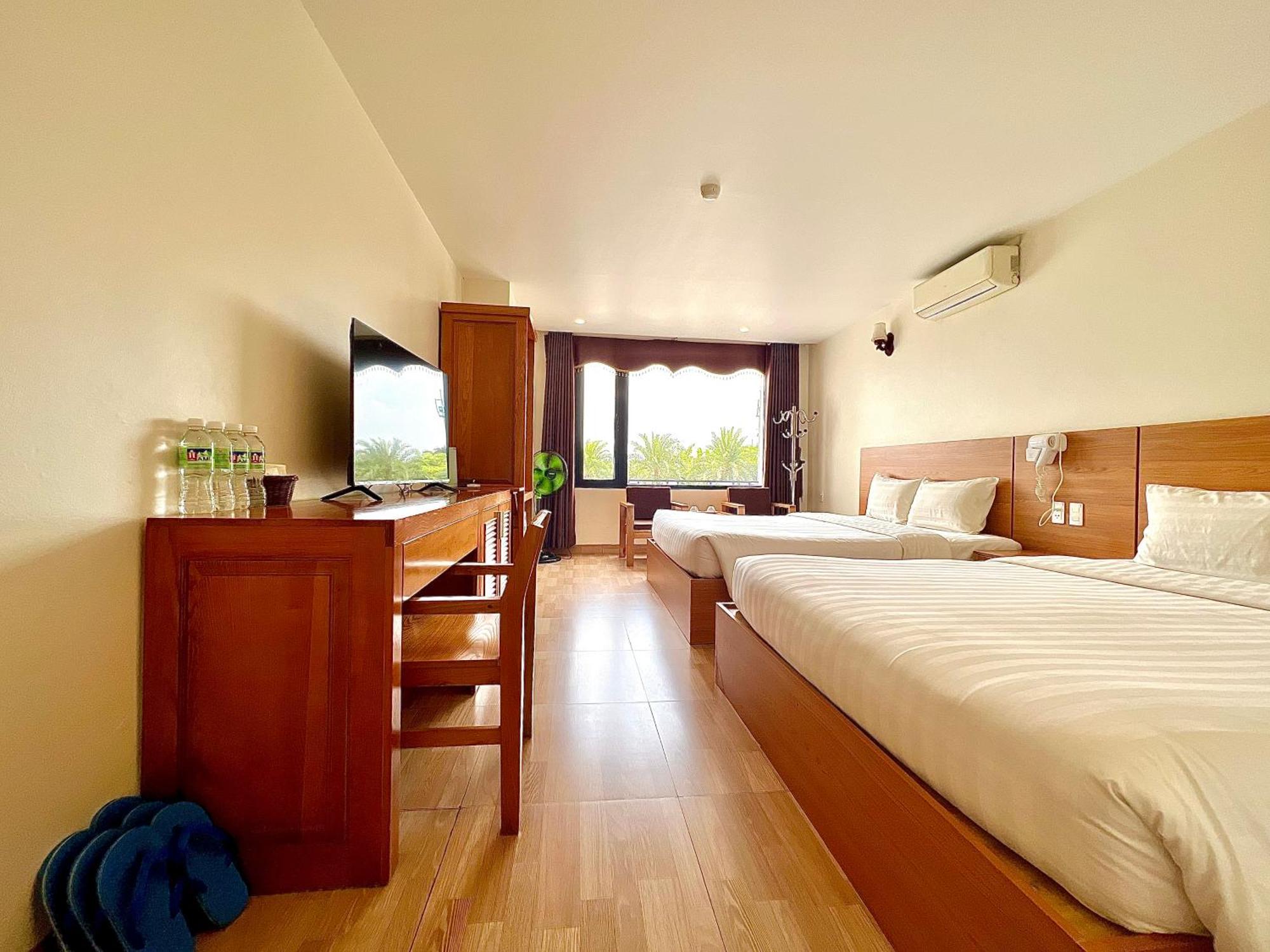 โรงแรมดรากอน แอร์พอร์ต โหน่ยบ่าย ภายนอก รูปภาพ