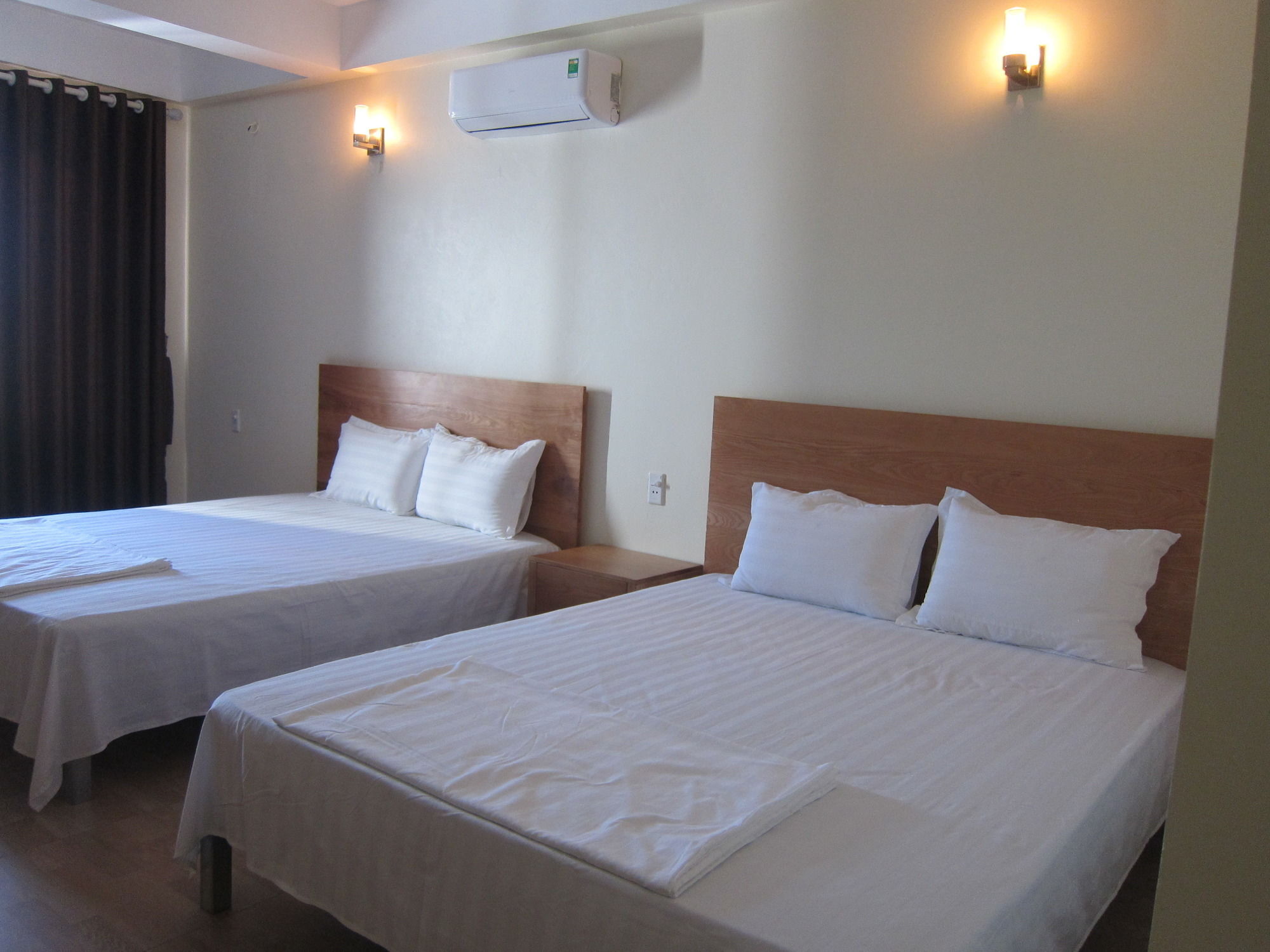 โรงแรมดรากอน แอร์พอร์ต โหน่ยบ่าย ภายนอก รูปภาพ